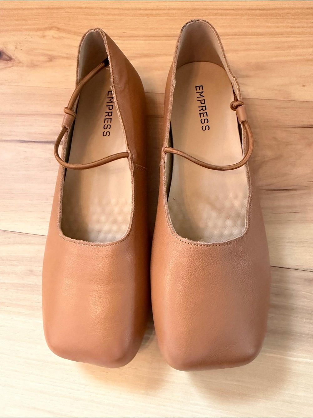 Empress Australia Leather Ballet Flats